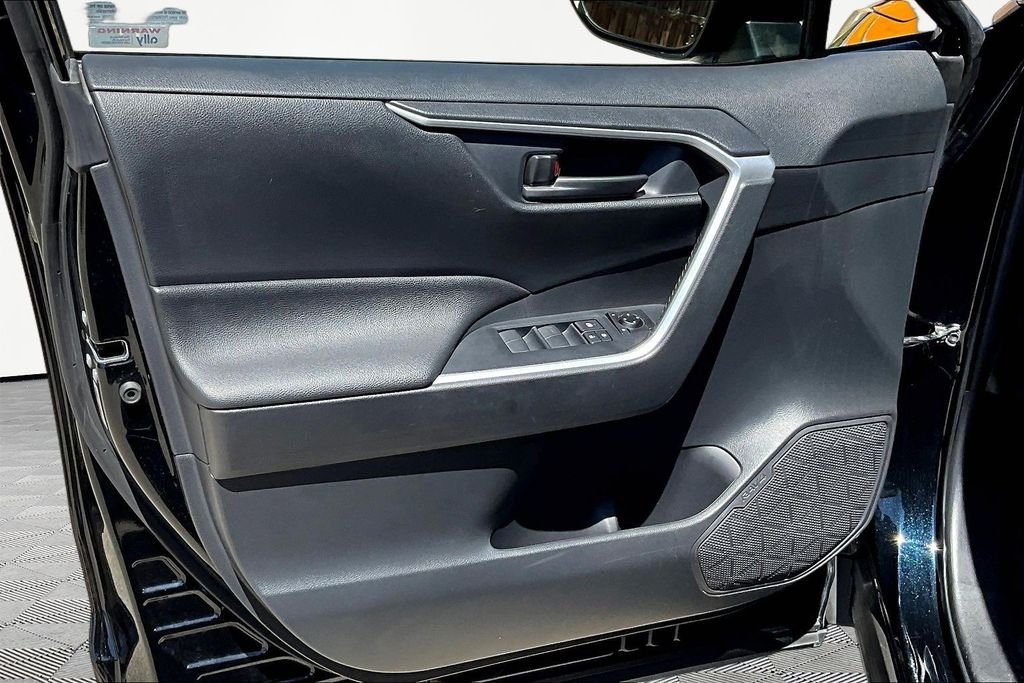 Used 2022 Black Toyota LE image 21