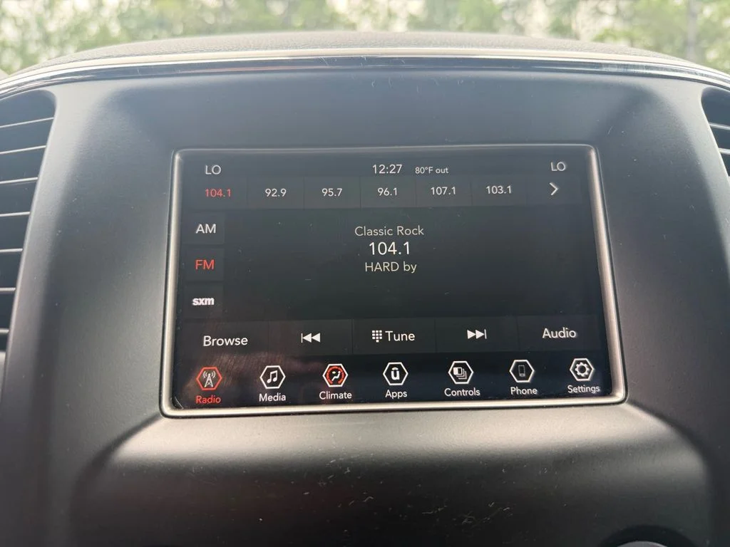 Used 2021 Red Jeep Laredo E image 20