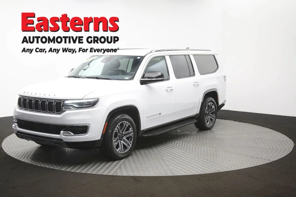 Used 2024 White Jeep Series II image 59
