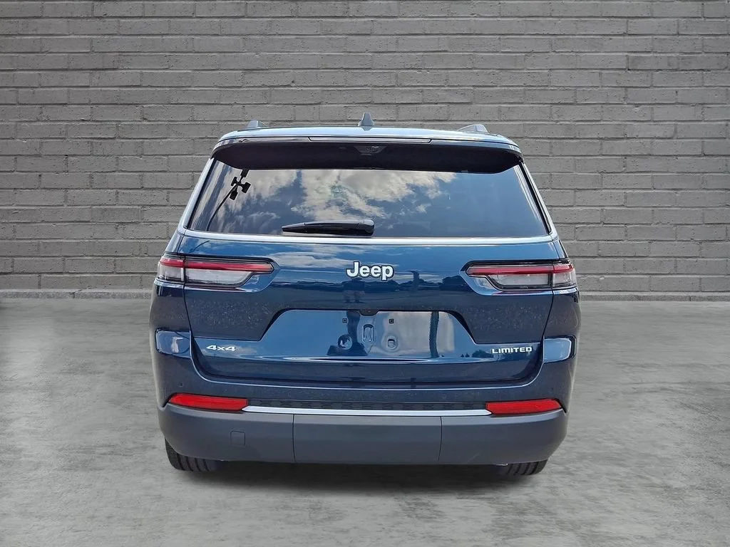 New 2026 Fathom Blue Pearlcoat Jeep Limited image 7