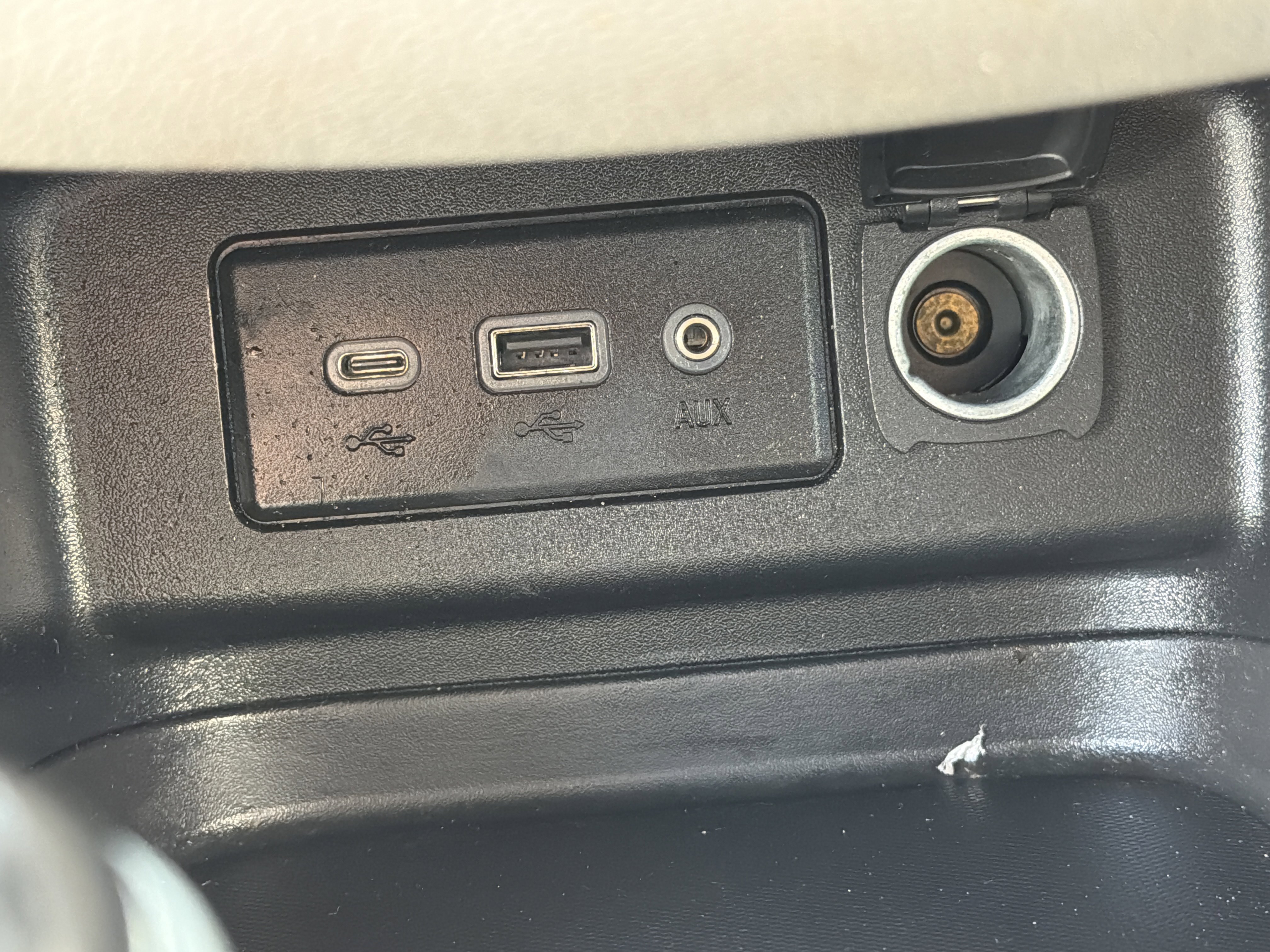 Used 2020 Nightfall Gray Metallic Chevrolet LT image 32