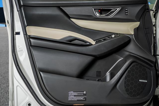 Used 2019 White Subaru Limited image 31