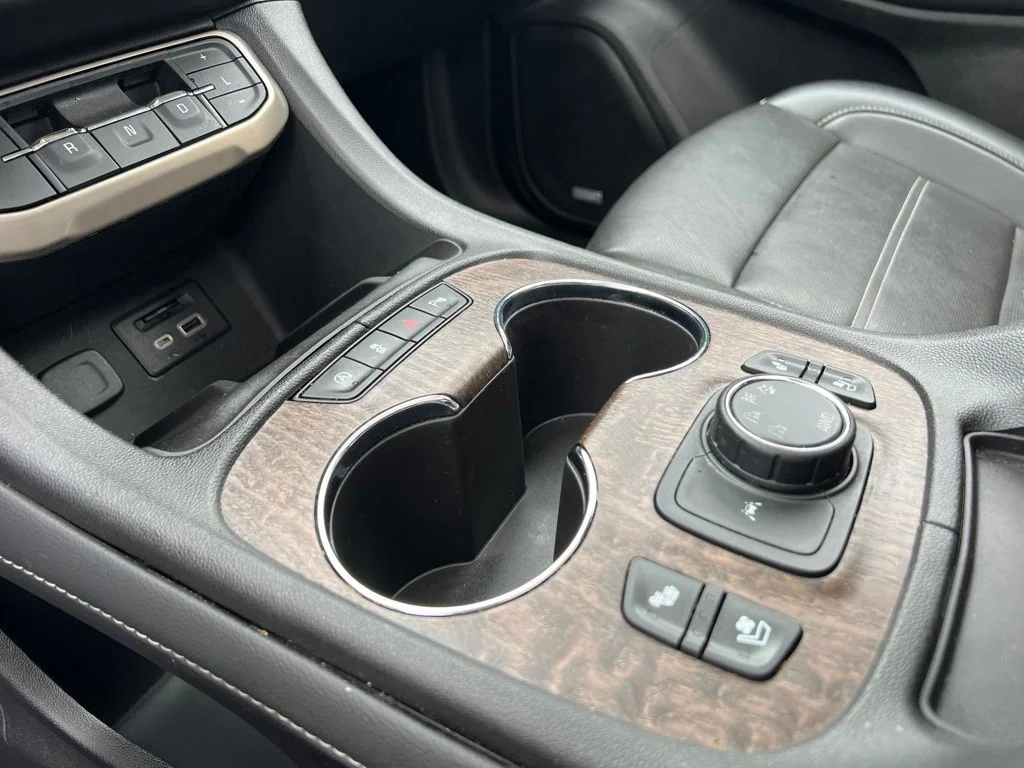Used 2023 Ebony Twilight Metallic GMC Denali image 29