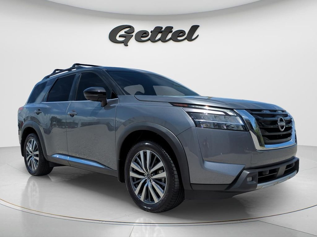 Certified Used 2022 Gray Nissan Platinum image 3