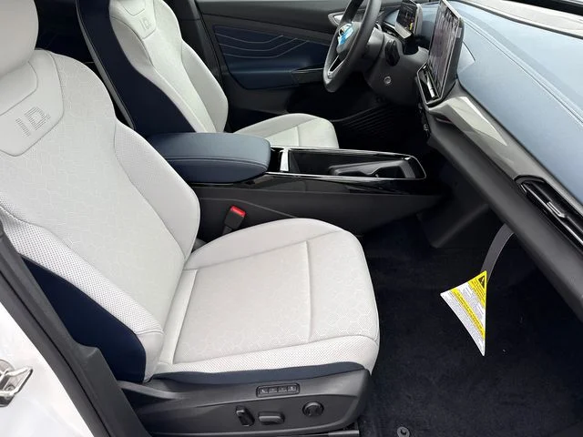 New 2026 Opal White Pearl Volkswagen Pro S image 19