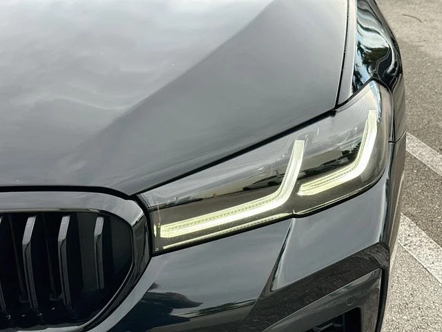 Used 2023 Black BMW 540i image 32