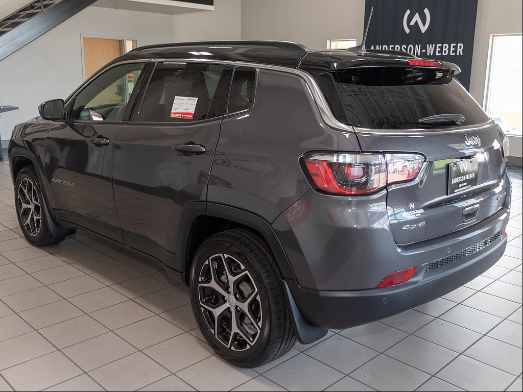 2024 Jeep Compass Limited - Photo 16