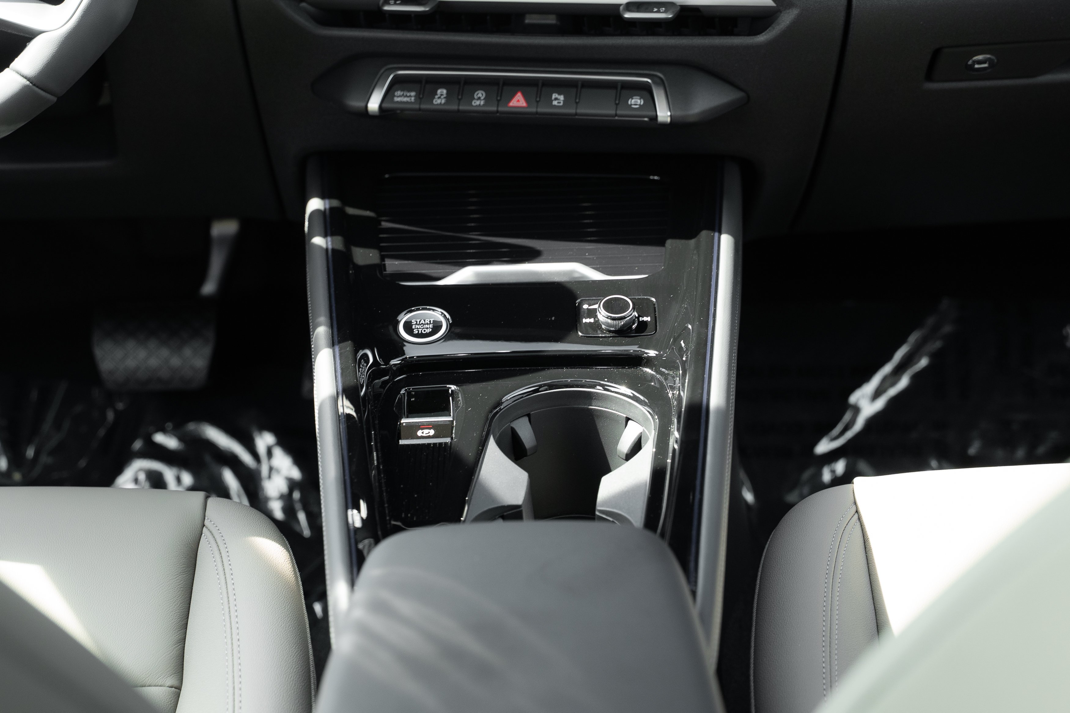 New 2026 Navarra Audi S line image 15