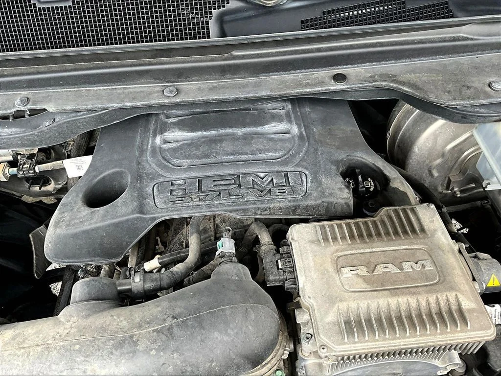 Certified Used 2021 Black Ram Laramie image 34