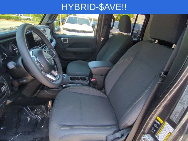 Used 2025 Gray Jeep Sahara 4xe image 14