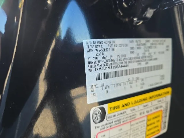 Used 2025 Black Ford Platinum image 38