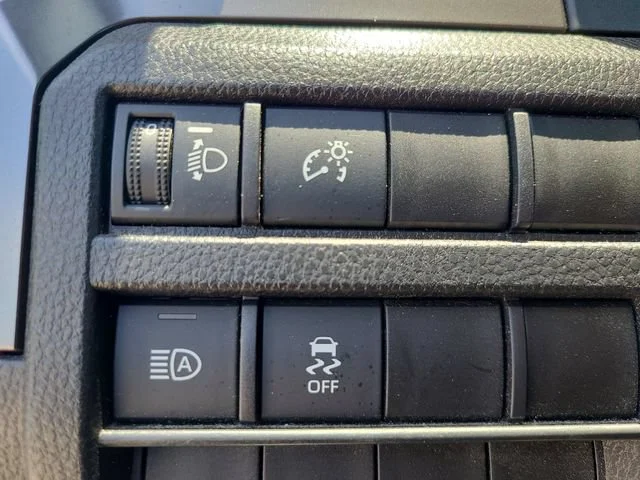Used 2024  Toyota SR5 image 14