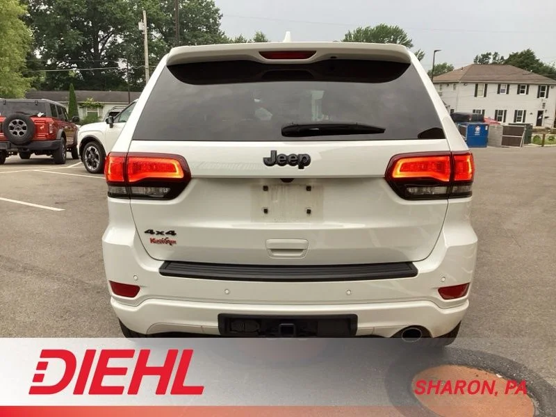 2020 Jeep Grand Cherokee Altitude - Photo 6