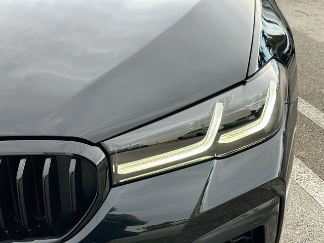 Used 2023 Black BMW 540i image 32