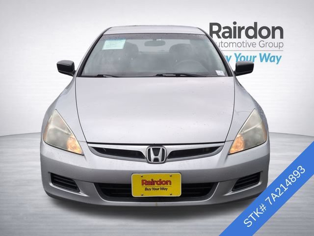 Used 2007 Alabaster Silver Metallic Honda VP image 2