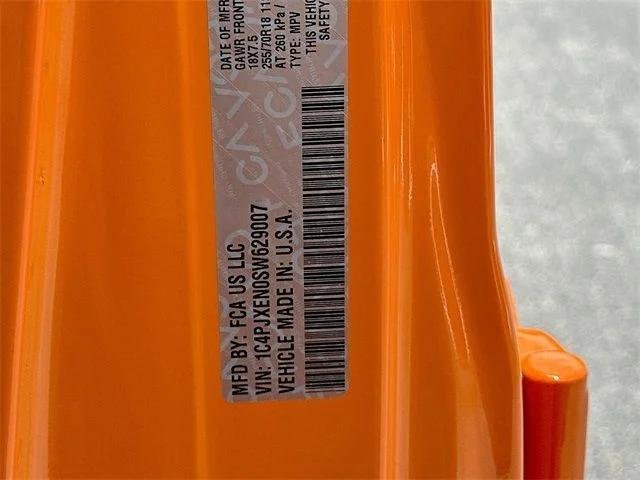2025 Jeep Wrangler 4-Door Sahara - Photo 20