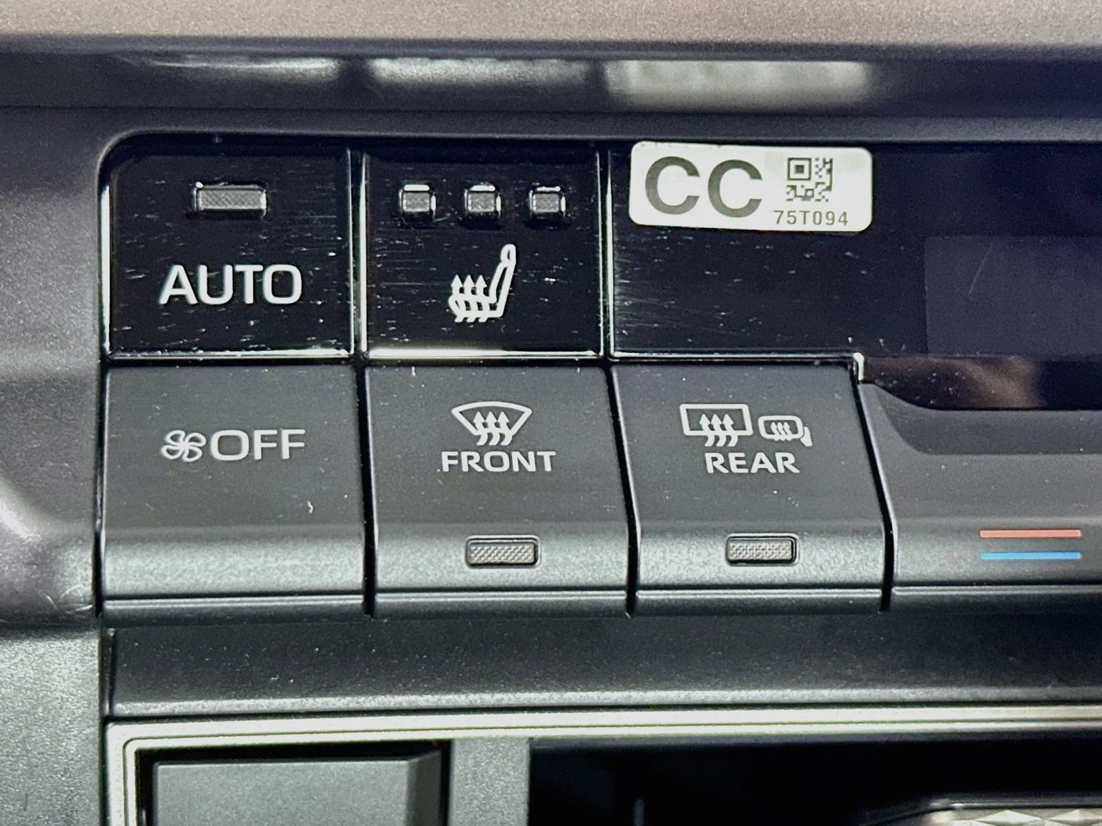 Certified Used 2025 Beige Toyota XLE image 20
