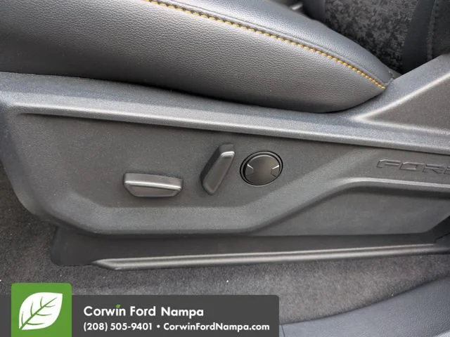 New 2026 Oxford White Ford Tremor image 12