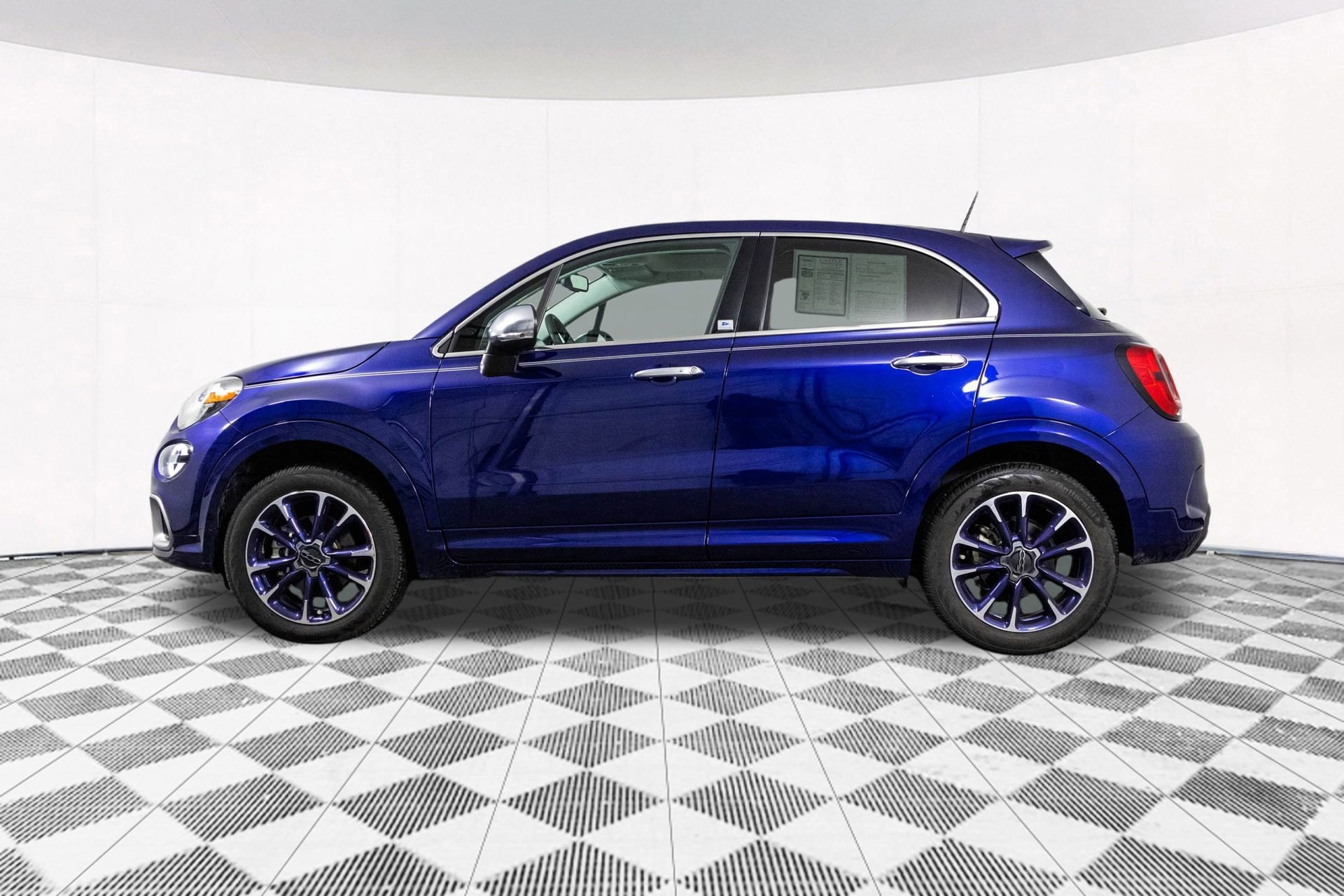 2022 FIAT 500X - Image 10