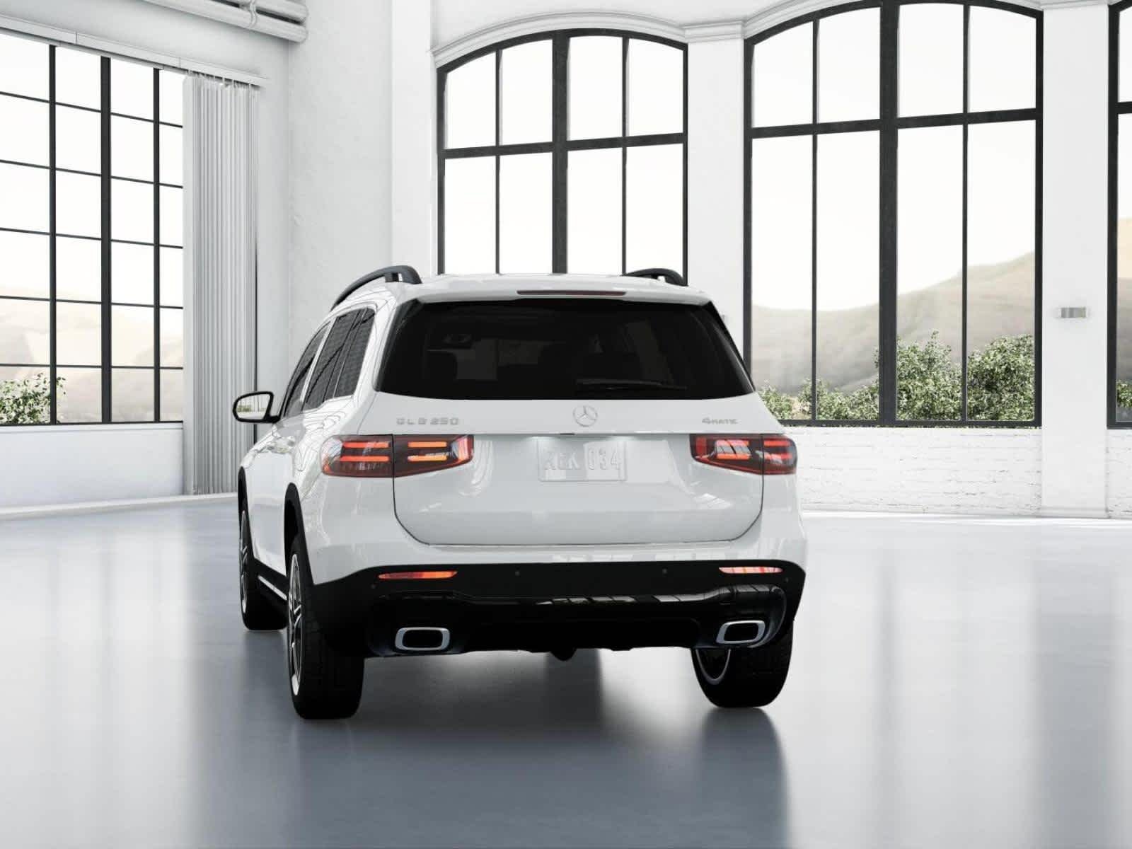 New 2026 Polar White Mercedes-Benz GLB 250 image 25