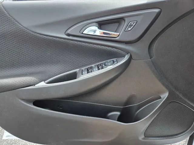 Used 2023 White Chevrolet LT image 36