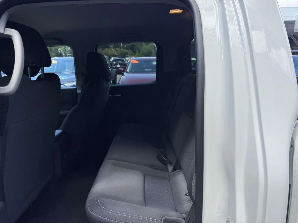 Used 2025 Glacier White Nissan Crew Cab SV 4x2 image 11