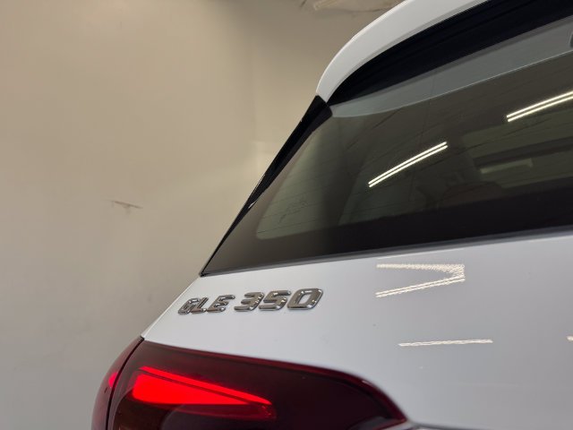 Used 2024 Polar White Mercedes-Benz GLE 350 image 45