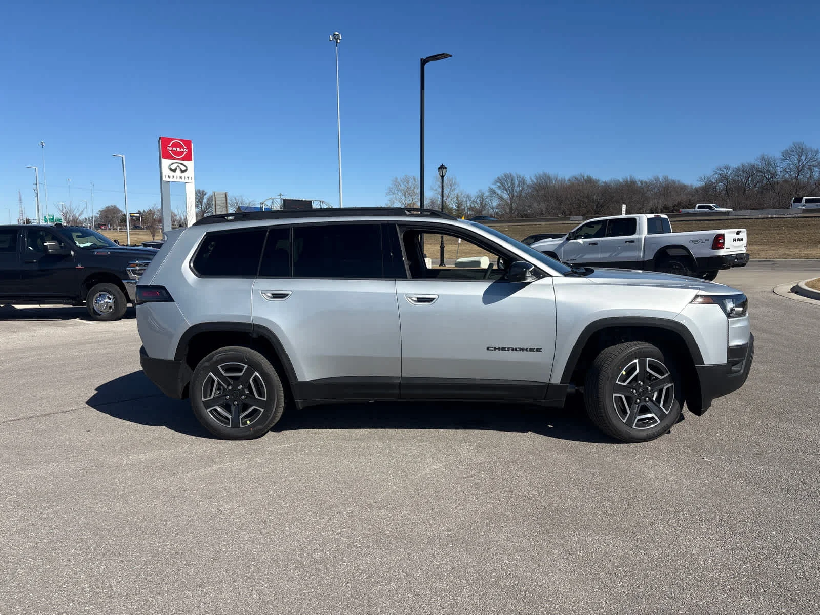 New 2026 Silver Zynith Clearcoat Jeep Laredo image 10