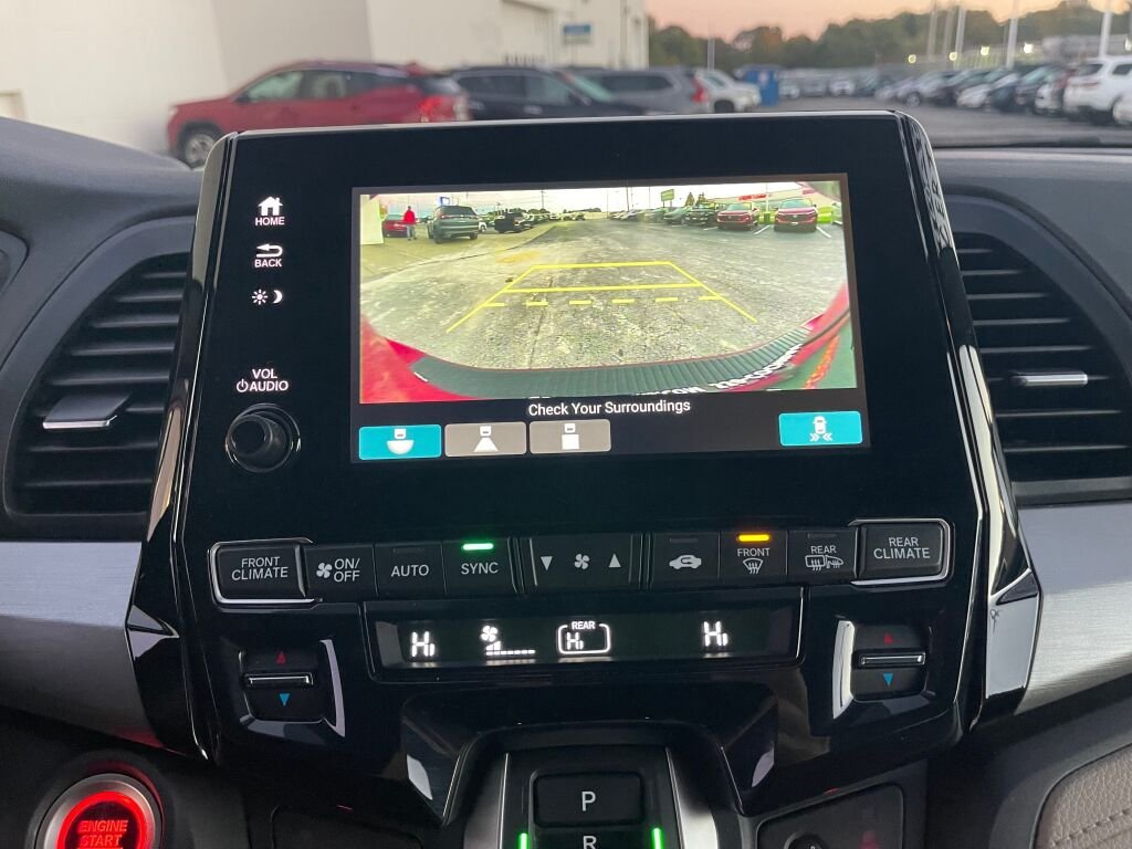 2024 Honda Odyssey EX - Photo 11
