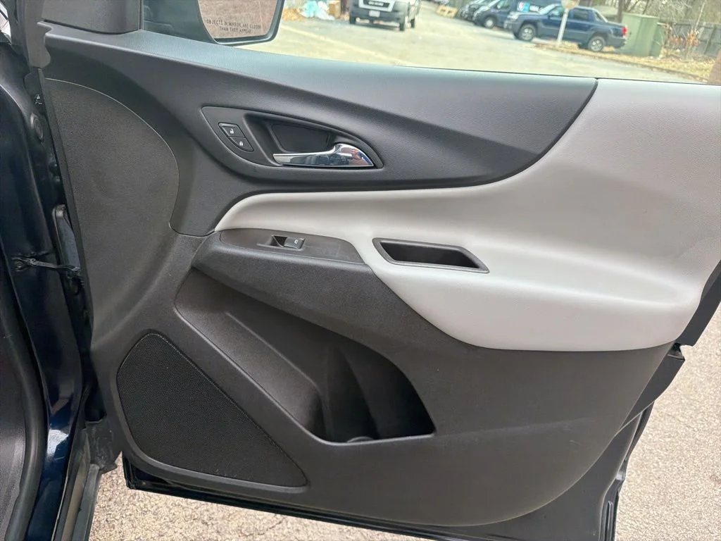 Used 2021 Blue Chevrolet LT image 26