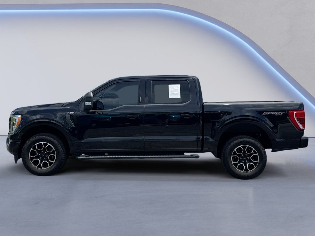 Used 2023 Agate Black Metallic Ford XLT image 8
