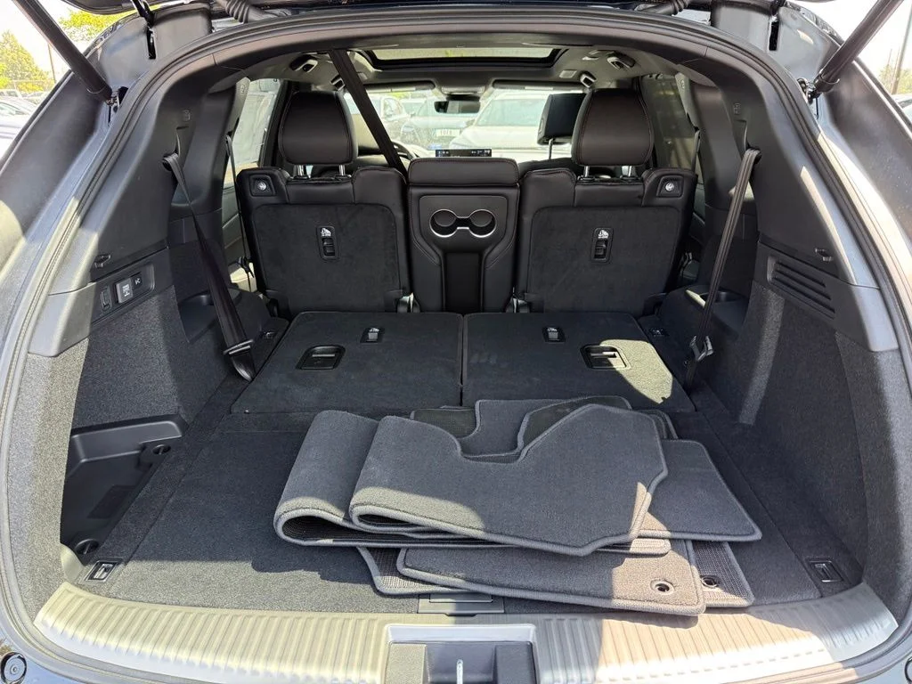 New 2026 Majestic Black Pearl Acura Type S w/Advance Package image 17