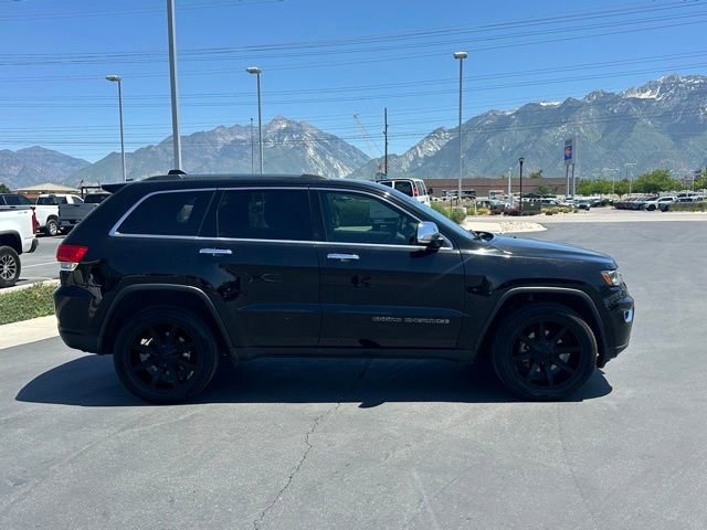 Used 2018 Black Jeep Limited 4x4 image 8