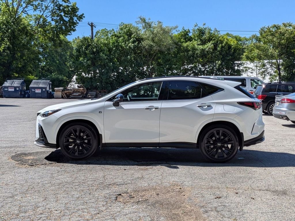 Used 2023 White Lexus 350 F SPORT Handling image 9