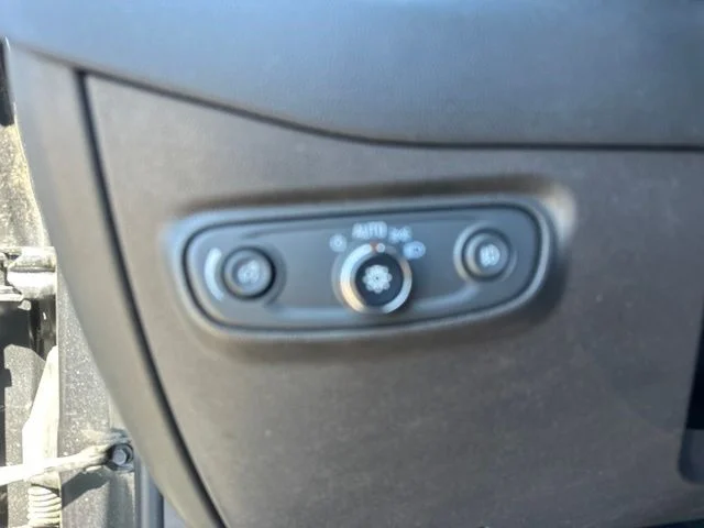 Used 2020 Gray Chevrolet LT image 15