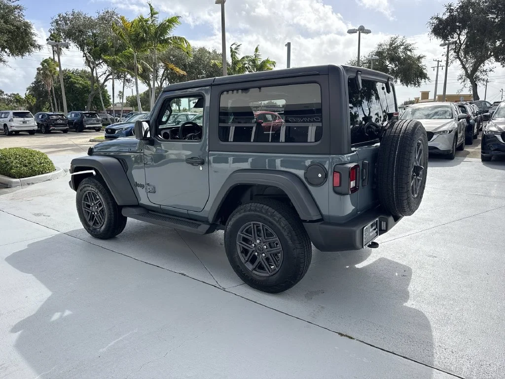 Used 2026 Gray Jeep Sport S image 12