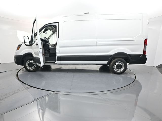 New 2026 Oxford White Ford Cargo Van image 43