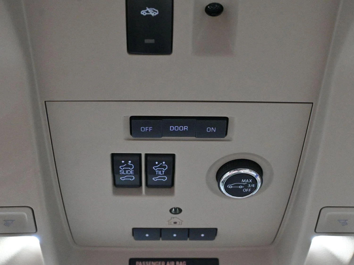 Used 2020 Carbon Black Metallic GMC Denali image 32