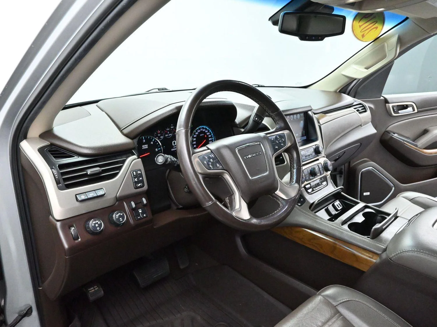 Used 2019 QUICKSILVER METALLIC GMC Denali image 13