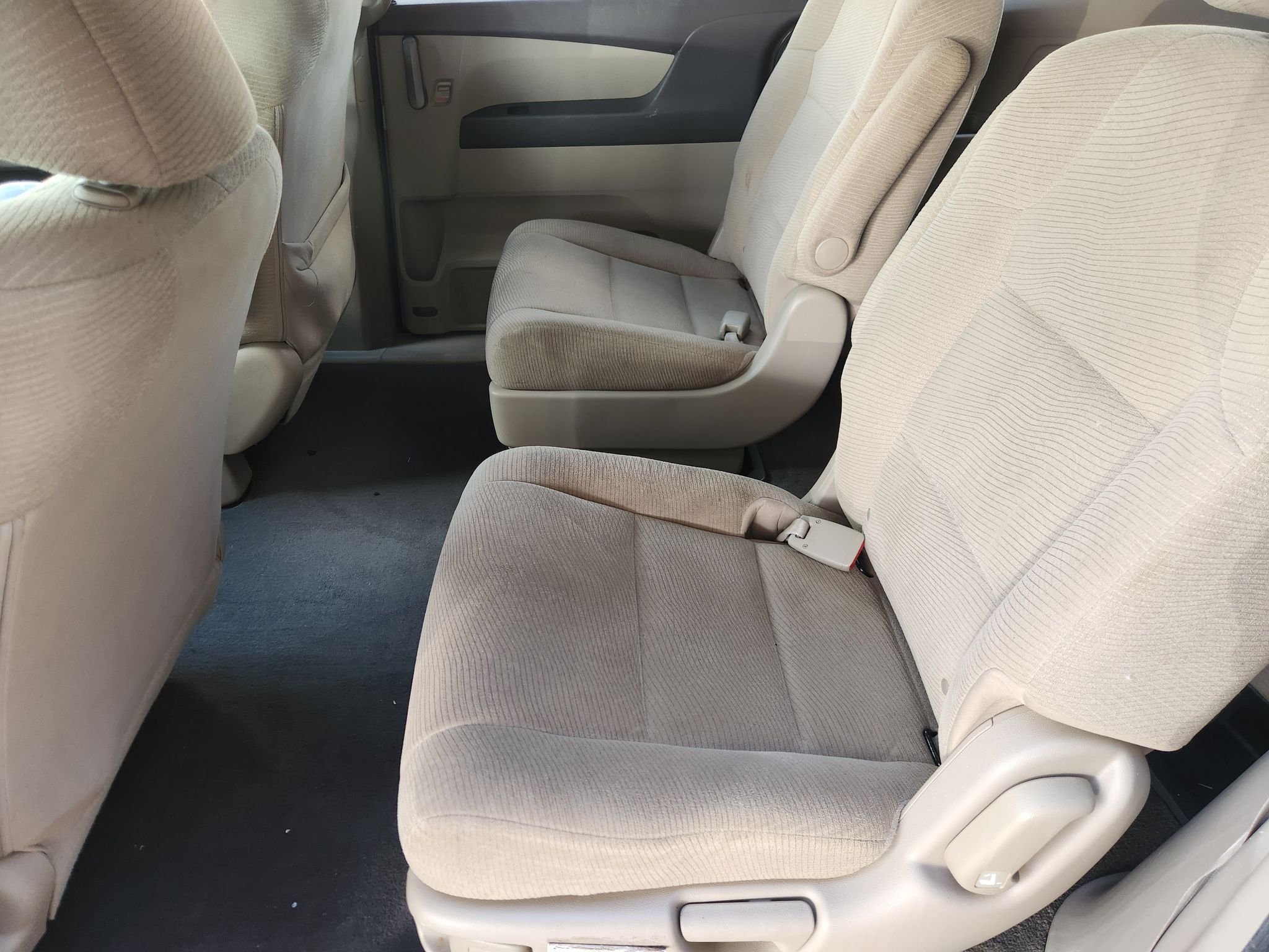 Used 2013 Dark Cherry Pearl Honda LX image 29