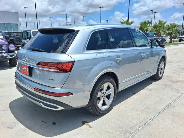 Used 2024  Audi 45 Premium Plus image 7
