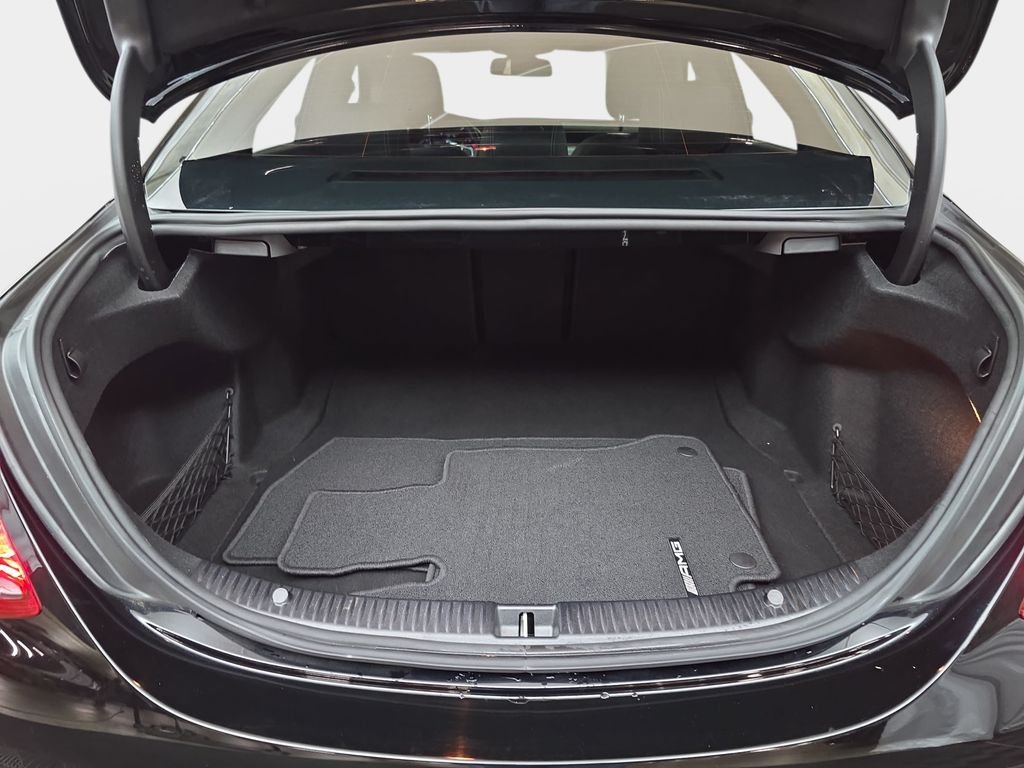 Used 2018  Mercedes-Benz C 300 image 14