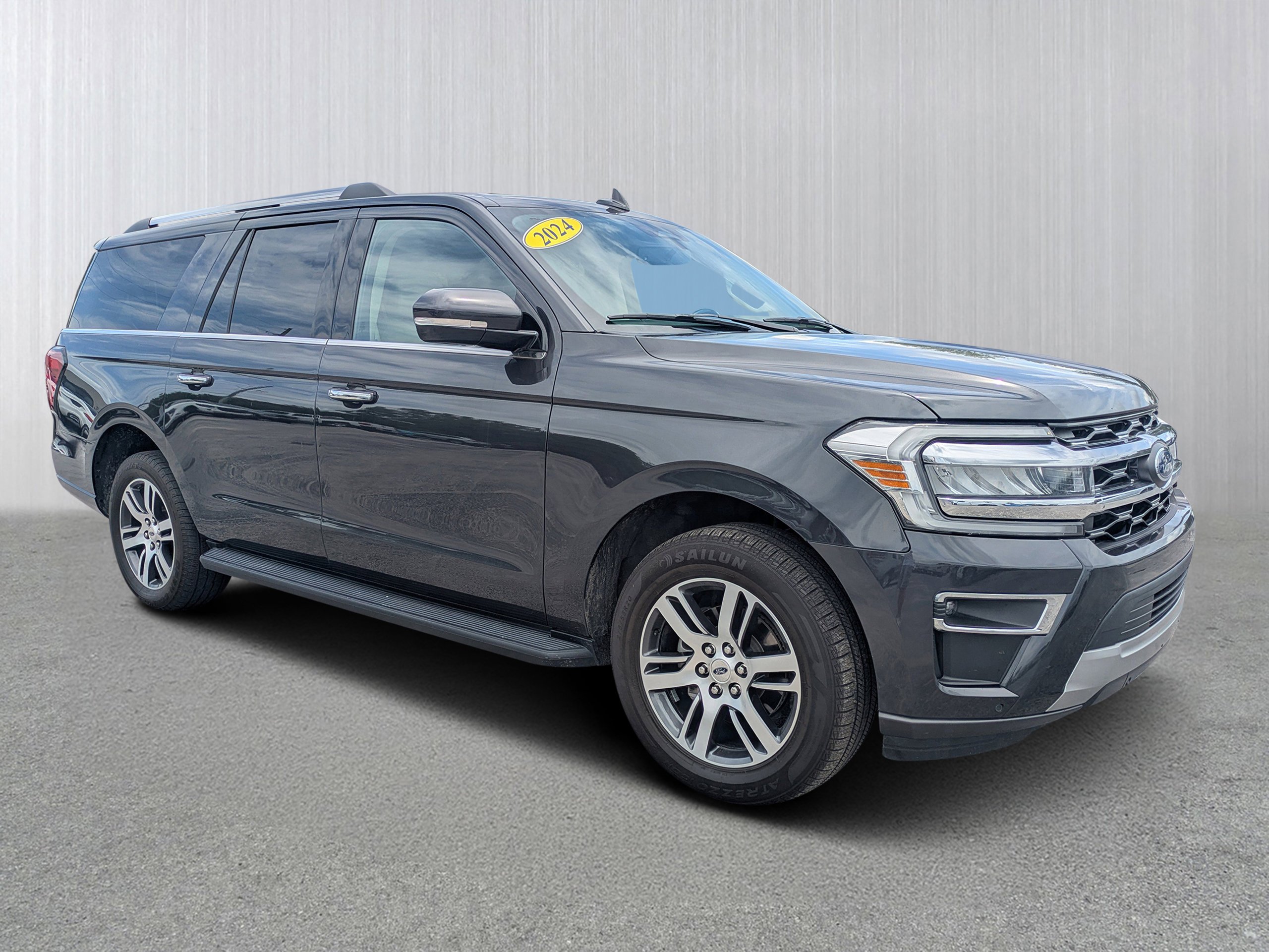 2024 Ford Expedition Limited MAX's photo