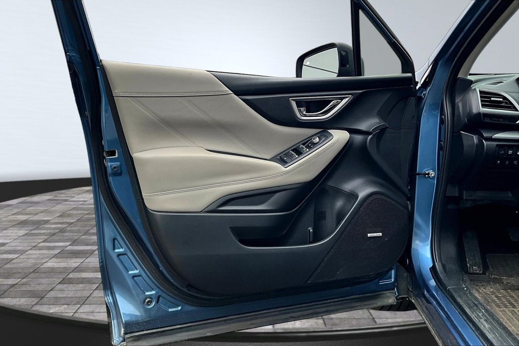 Used 2021 Blue Subaru Limited image 20