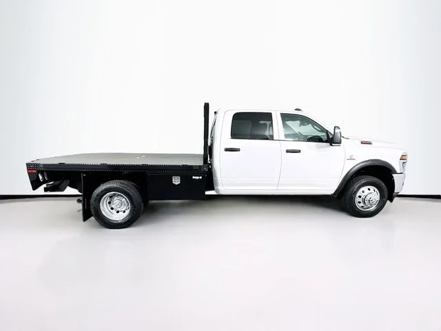 New 2026 Bright White Clear-Coat Exterior Paint RAM TRADESMAN Chassis Cab image 8