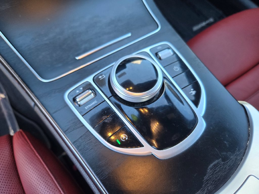 Used 2023  Mercedes-Benz C 300 image 15