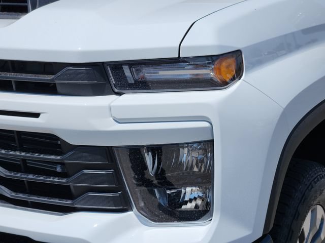 2026 Chevrolet Silverado 2500 HD Custom - Photo 10