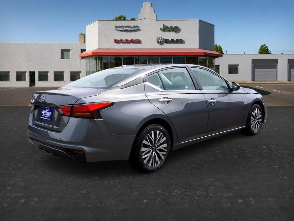 Used 2025 Gun Metallic Nissan SV image 7