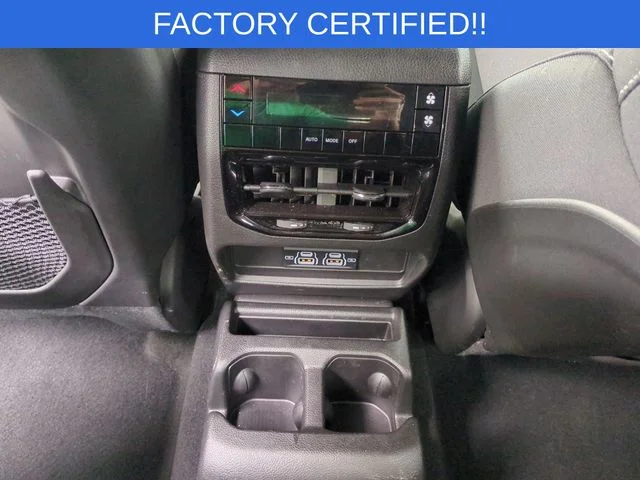 Used 2024 Gray Jeep Laredo image 32