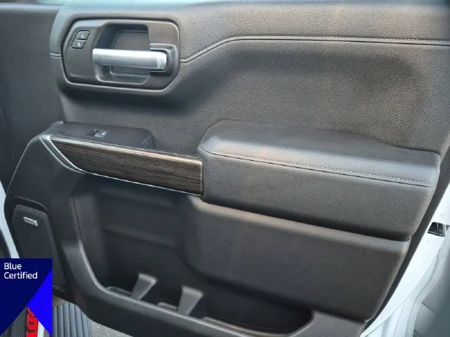 Used 2021 White Chevrolet LT Trail Boss image 31